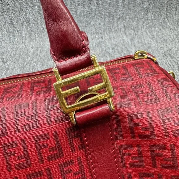 Fendi Leather Hand Bag 525-060625